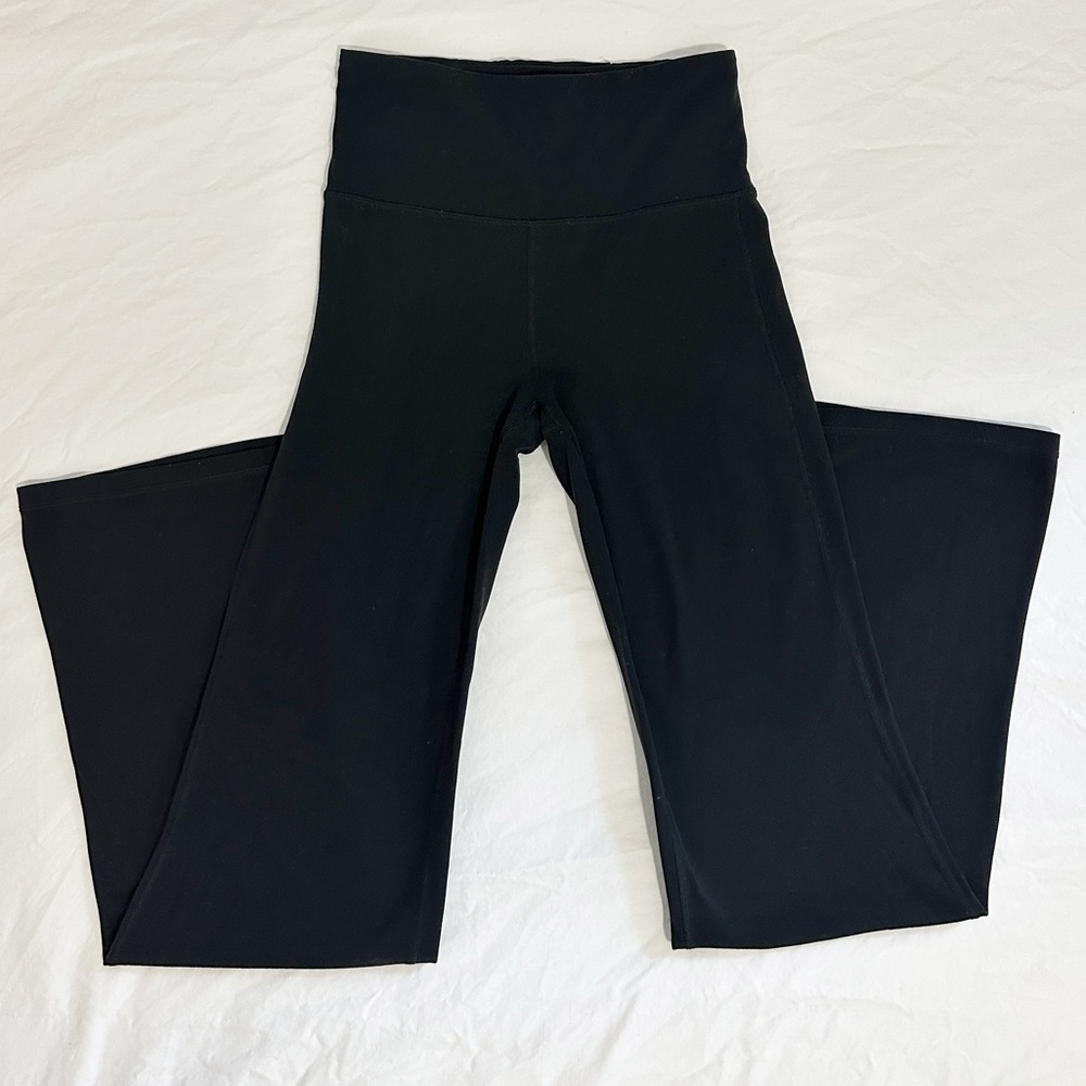 Athleta High Rise Elation Black Flare Leggings In Women’s Size S - Picture 2 of 10
